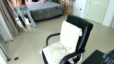 Flexy Cat online show from 13, 6, 2026