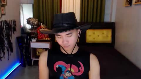 Snapshot of flickermarco chatting on 14, 12, 2025 flickermarco online show from 14, 12, 2025