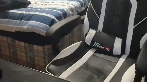 Flic online show from 2, 2, 2025