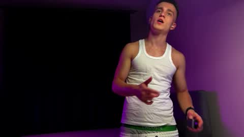 Snapshot of flikyy chatting on 20, 3, 2026 flikyy online show from 20, 3, 2026