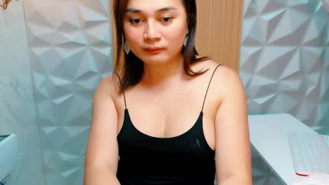 ASHLY online show from 7, 4, 2026