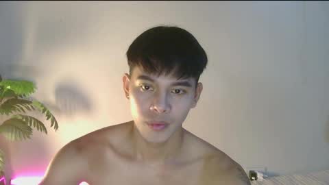 flirtfactorx online show from 17, 5, 2026