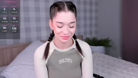 Emely  online show from 30, 12, 2024