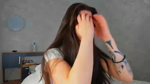 Emely  online show from 7, 7, 2026