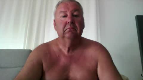 flo221222 online show from 2, 6, 2026