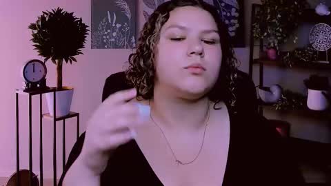 florenceanderson_ online show from 10, 9, 2025