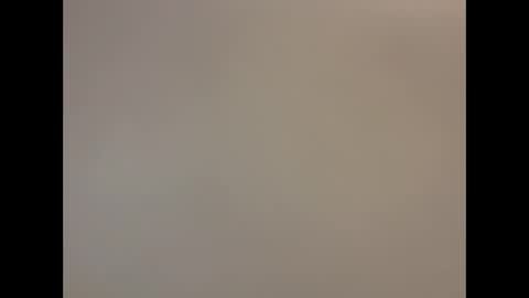 Snapshot of floribu57 chatting on 15, 10, 2025 floribu57 online show from 15, 10, 2025