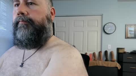 Snapshot of floridabearx chatting on 19, 6, 2026 FloridaBear online show from 19, 6, 2026