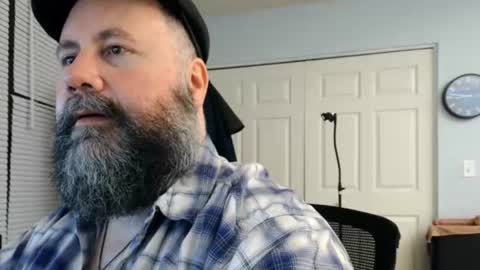 Snapshot of floridabearx chatting on 8, 8, 2026 FloridaBear online show from 8, 8, 2026