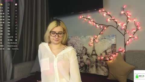 Helly online show from 16, 4, 2026