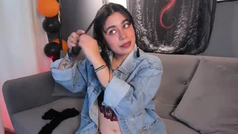 Its a pleasure to meet you. Im Flower. Help me reach 1k. Follow me. online show from 11, 10, 2025