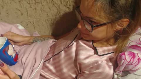 say meow and send tip  online show from 9, 9, 2025