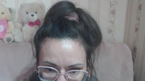 say meow and send tip  online show from 27, 3, 2026