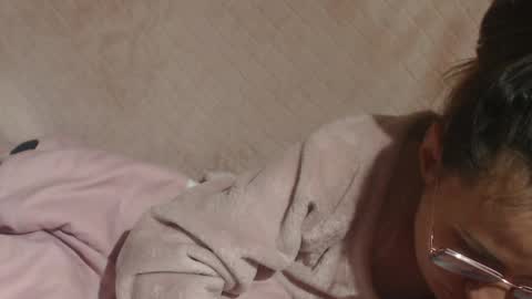 say meow and send tip  online show from 11, 4, 2026