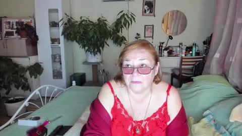 Flowerlower online show from 1, 11, 2025