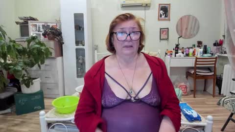 Flowerlower online show from 17, 12, 2025