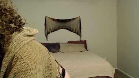 FlowQueen online show from 17, 1, 2025