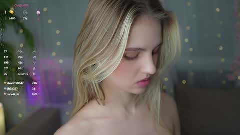 Snapshot of fluffy_angel chatting on 2, 12, 2024 Adeline online show from 2, 12, 2024