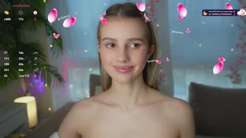 Snapshot of fluffy_angel chatting on 10, 1, 2025 Adeline online show from 10, 1, 2025