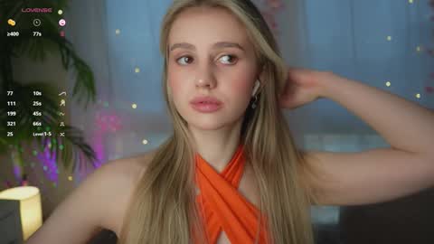 Snapshot of fluffy_angel chatting on 28, 1, 2025 Adeline online show from 28, 1, 2025