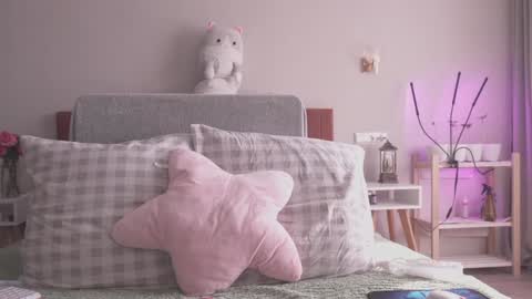 Snapshot of fluffy_hat chatting on 31, 1, 2025 Fluffy and Krut online show from 31, 1, 2025