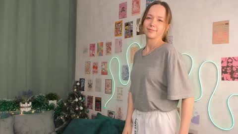 Polly online show from 28, 12, 2024