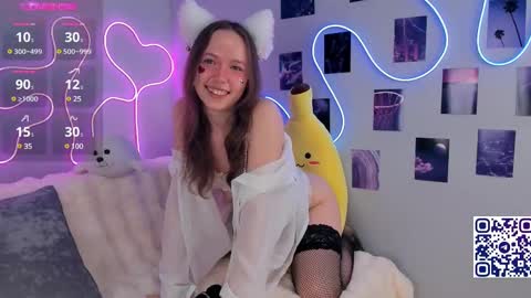 Polly online show from 6, 3, 2025