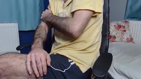 Snapshot of flycb chatting on 15, 11, 2025 Fly online show from 15, 11, 2025