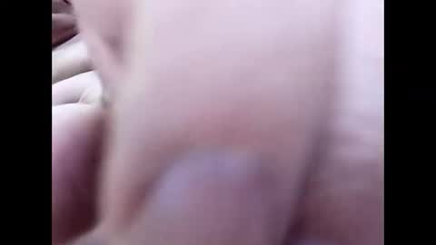 Snapshot of flye63 chatting on 2, 2, 2025 flye63 online show from 2, 2, 2025