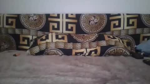 flylen online show from 12, 9, 2025