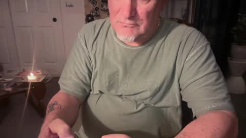 Snapshot of fnkywht60smthng_ chatting on 21, 4, 2026 fnkywht60smthng_ online show from 21, 4, 2026