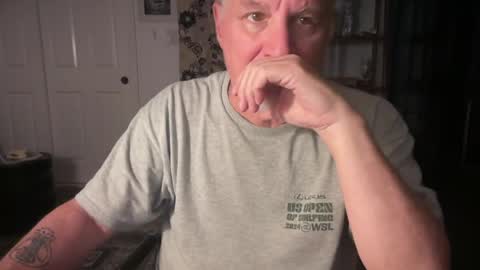 Snapshot of fnkywht60smthng_ chatting on 1, 6, 2026 fnkywht60smthng_ online show from 1, 6, 2026