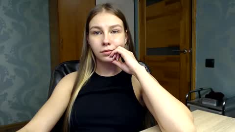 Molli  Ready for any play with you. Hottest show in pvt  Help a student earn big tokens  online show from 2, 12, 2024