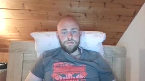 Snapshot of foniks96 chatting on 25, 5, 2026 Martin Grob online show from 25, 5, 2026