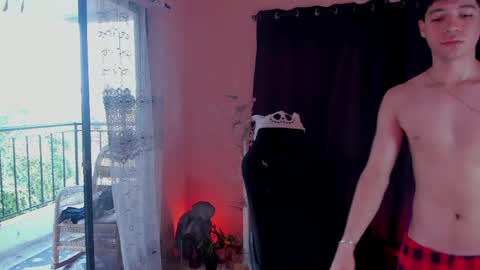 Snapshot of foniland_ chatting on 14, 5, 2026 Foni online show from 14, 5, 2026