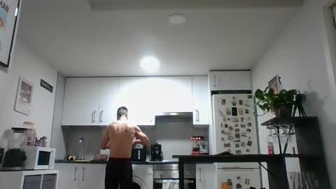 fonsi924 online show from 10, 3, 2026