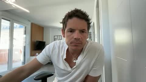 NutBuster online show from 16, 4, 2026