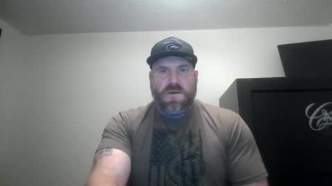 Snapshot of footballtroyg chatting on 24, 11, 2025 footballtroyg online show from 24, 11, 2025