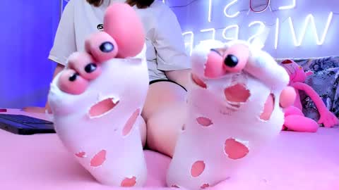 Snapshot of footfetish_baby chatting on 18, 12, 2024 Molly online show from 18, 12, 2024