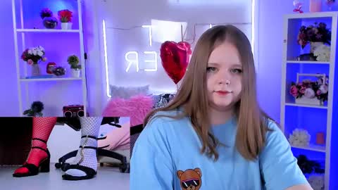Snapshot of footfetish_baby chatting on 23, 2, 2025 Molly online show from 23, 2, 2025