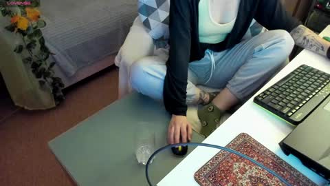 Snapshot of forest_lina chatting on 12, 1, 2025 online show from 12, 1, 2025