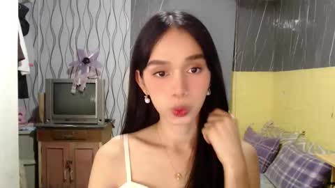 Snapshot of forever_wonnie23 chatting on 10, 4, 2026 Wonnie online show from 10, 4, 2026