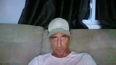fouraide42 online show from 23, 6, 2026