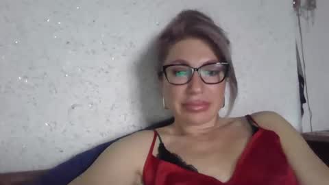 Snapshot of fox_red_lady7 chatting on 28, 3, 2026 fox_red_lady7 online show from 28, 3, 2026