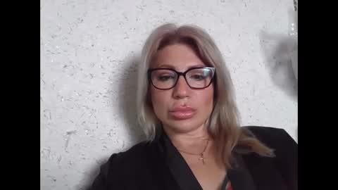 Snapshot of fox_red_lady7 chatting on 6, 4, 2026 fox_red_lady7 online show from 6, 4, 2026