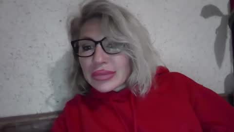 Snapshot of fox_red_lady7 chatting on 17, 4, 2026 fox_red_lady7 online show from 17, 4, 2026