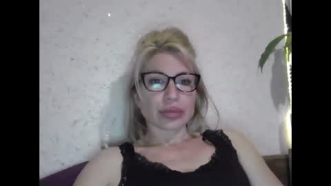 Snapshot of fox_red_lady7 chatting on 1, 5, 2026 fox_red_lady7 online show from 1, 5, 2026
