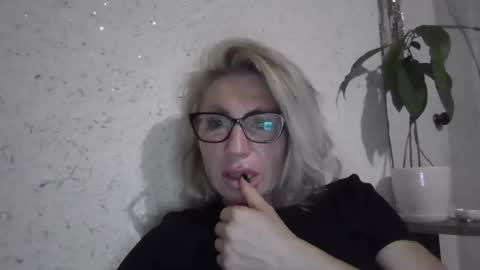 Snapshot of fox_red_lady7 chatting on 8, 5, 2026 fox_red_lady7 online show from 8, 5, 2026