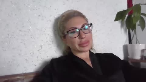 Snapshot of fox_red_lady7 chatting on 14, 5, 2026 fox_red_lady7 online show from 14, 5, 2026