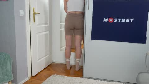Snapshot of foxeslovefoxes chatting on 24, 1, 2025 CUSTOM PHOTOS AND VIDEOS - online show from 24, 1, 2025